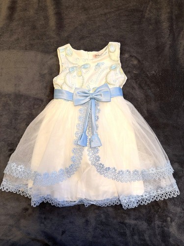 Pretty baby girls - baby,