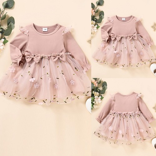 Newborn baby girls - newborn,